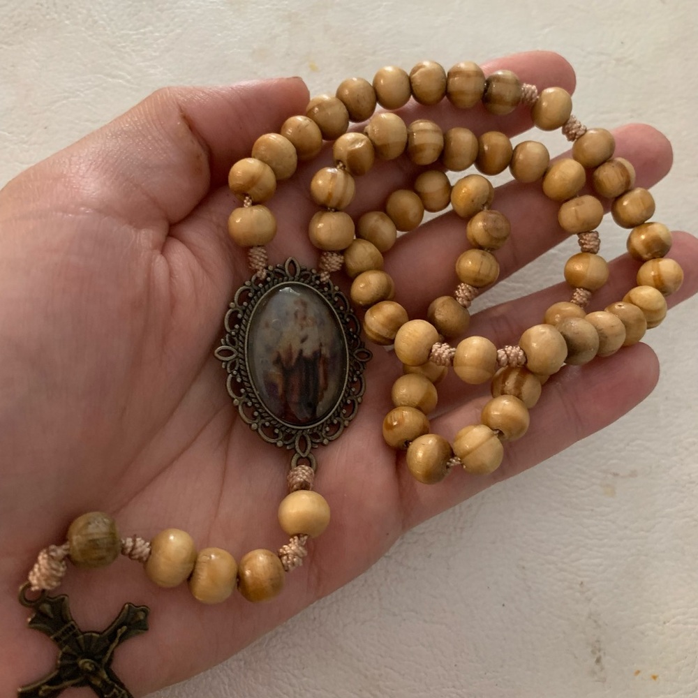 Our lady of mount carmel wooded rosary